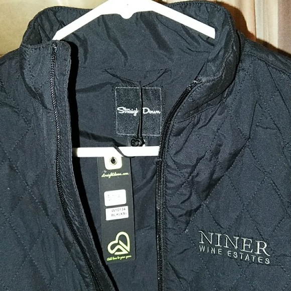 Vest - Picture 2 of 4